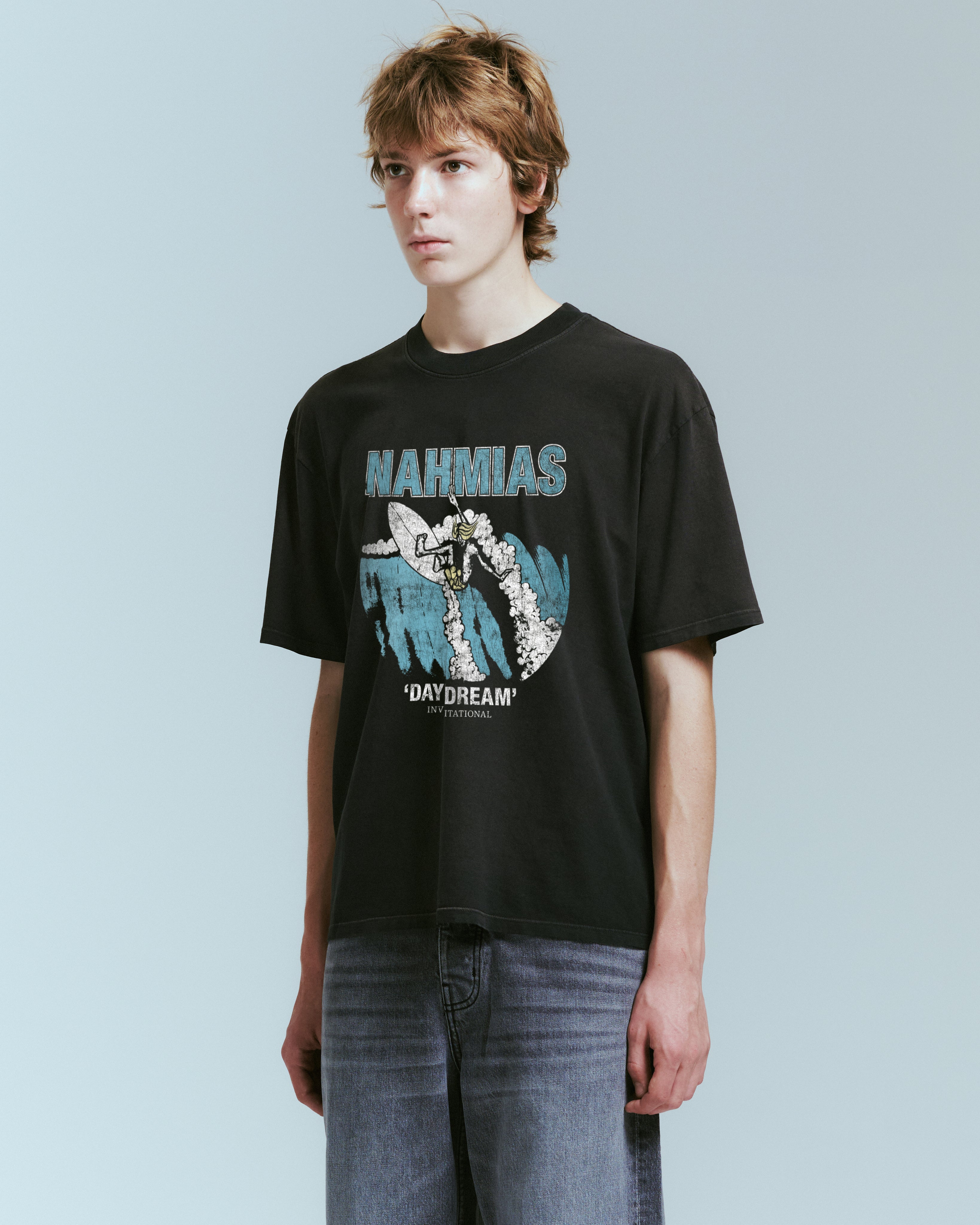 DAYDREAM INVITATIONAL BOXY T-SHIRT – NAHMIAS