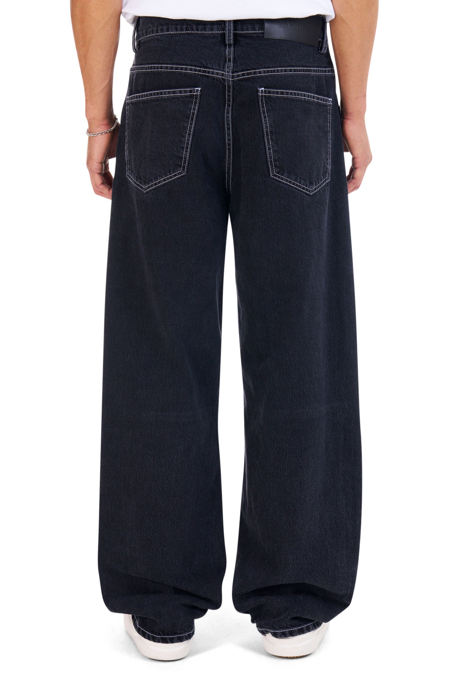 Venice Jean – NAHMIAS