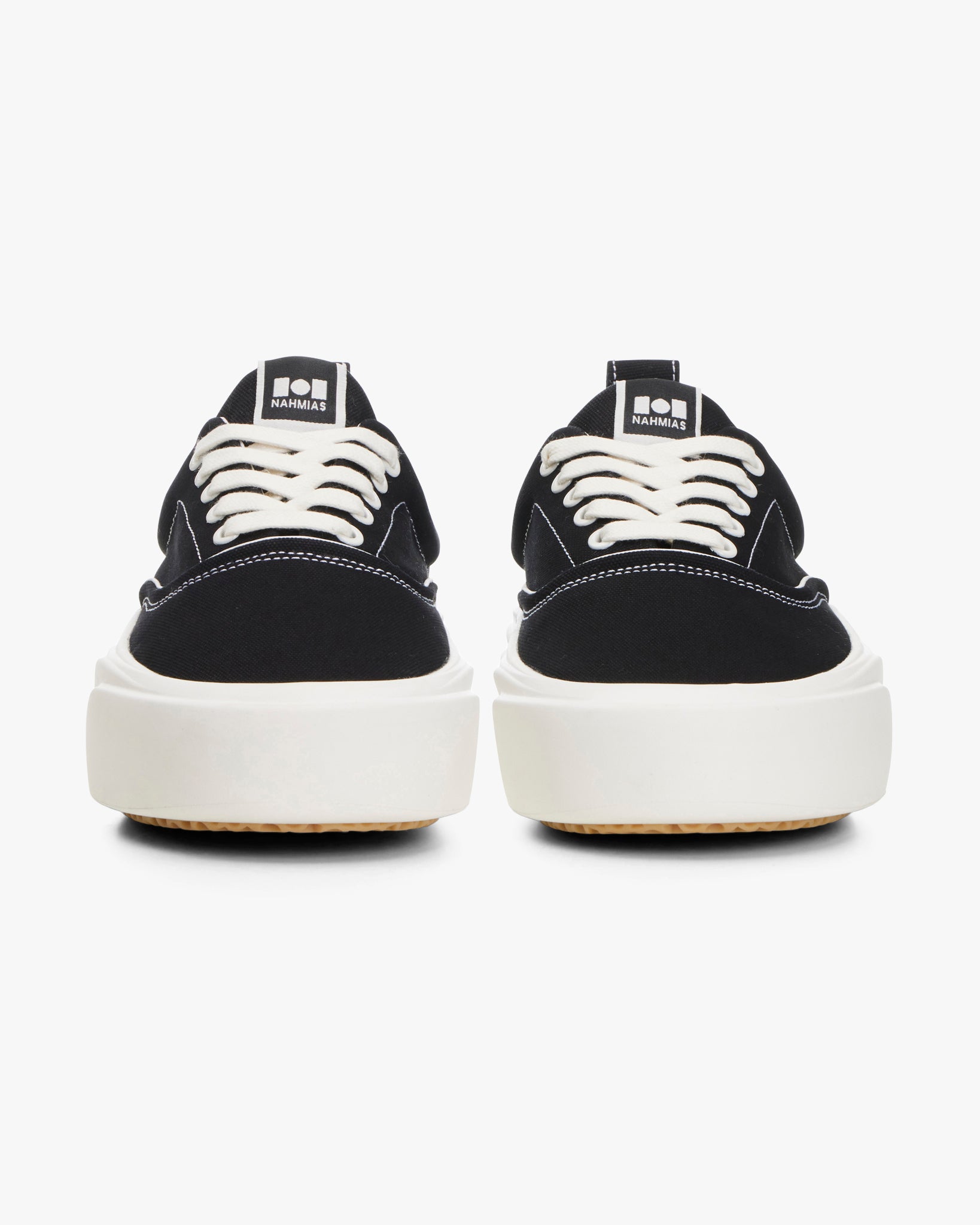 Ollie Canvas Sneaker in Black