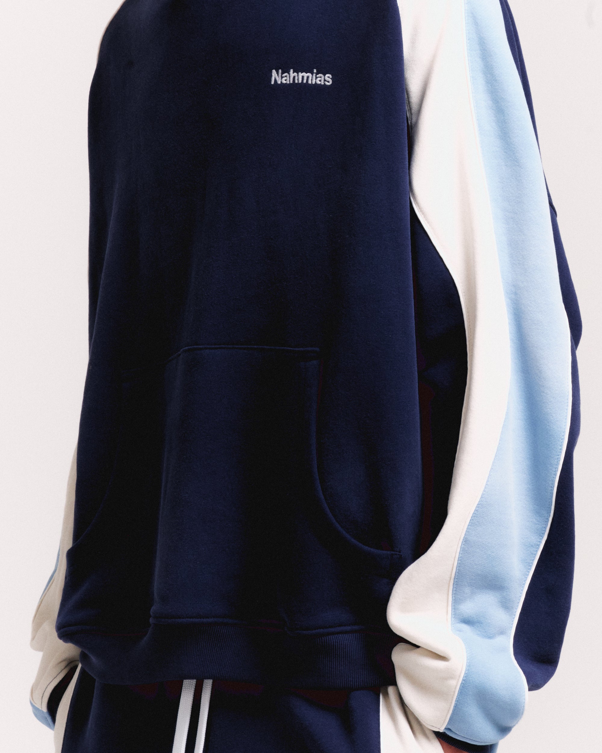 OLLIE HOODIE