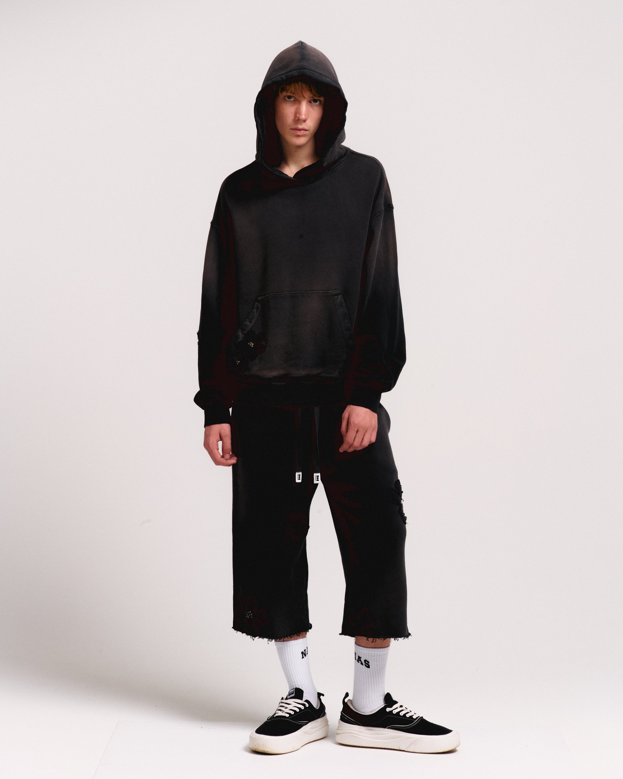 FLOWER PATCH HOODIE