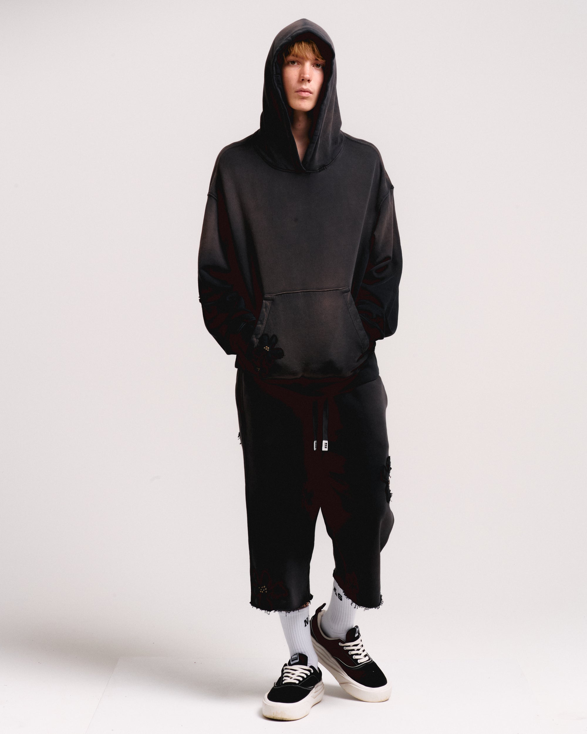 FLOWER PATCH HOODIE