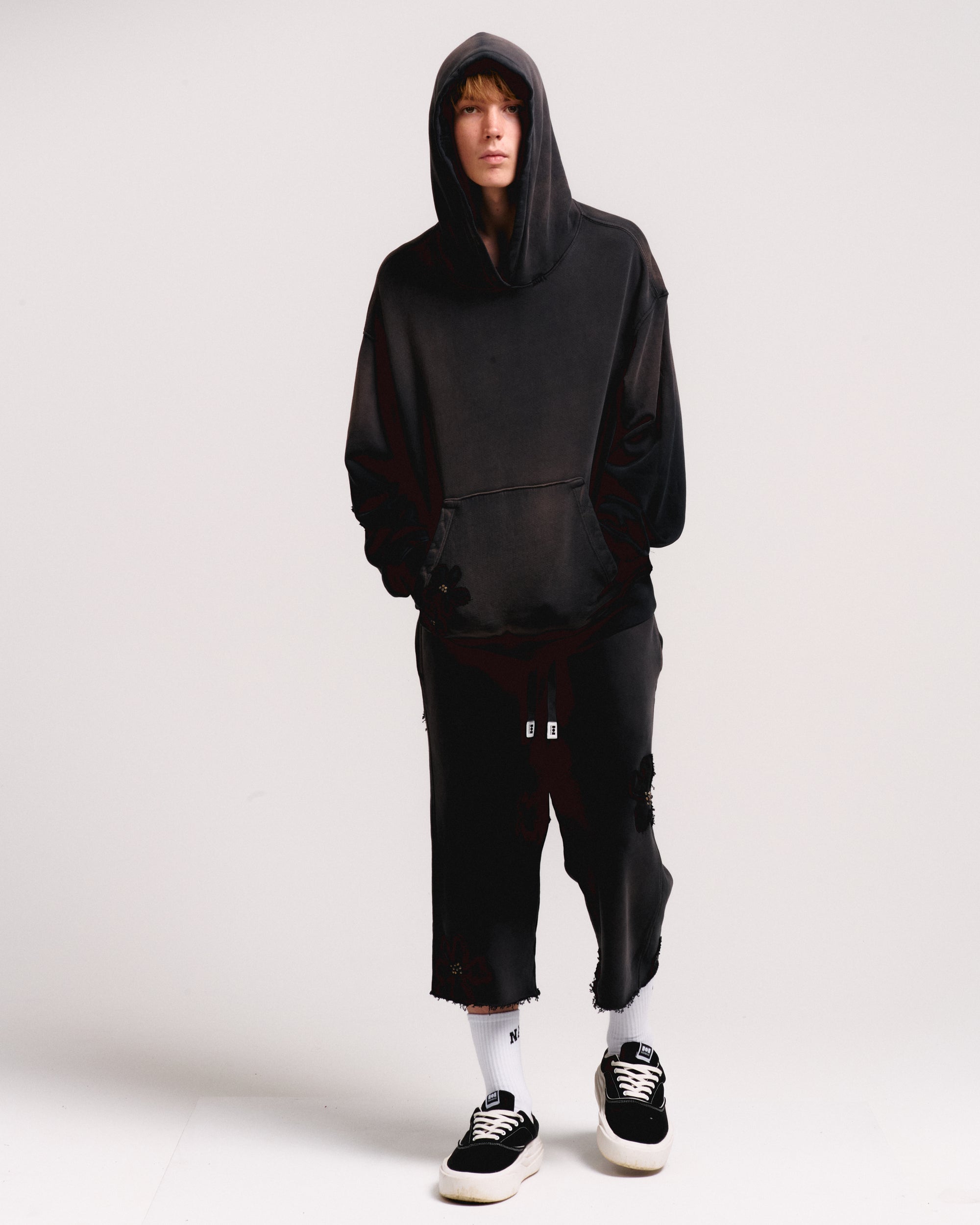 FLOWER PATCH HOODIE