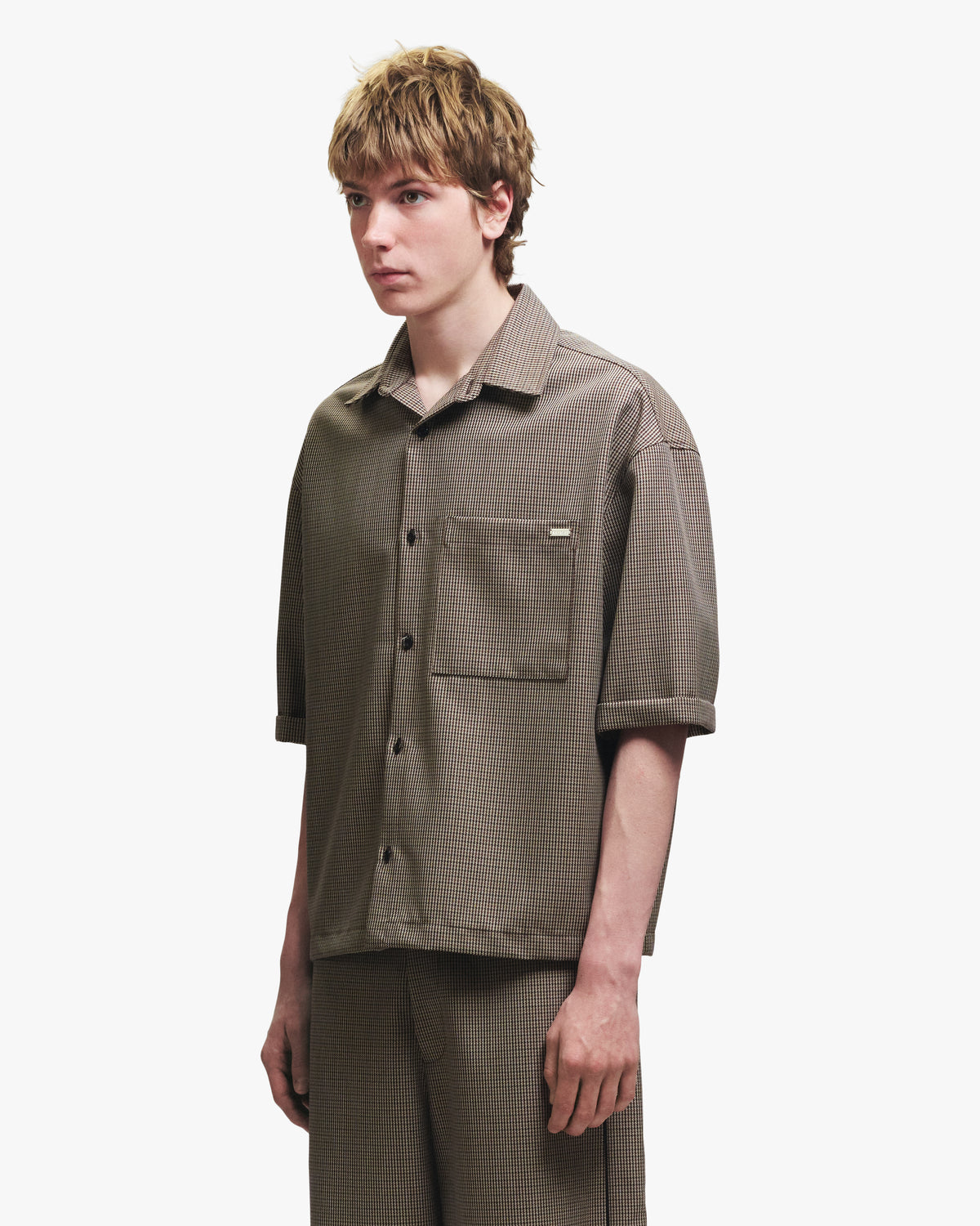 SUITING SHORT SLEEVE BUTTON UP
