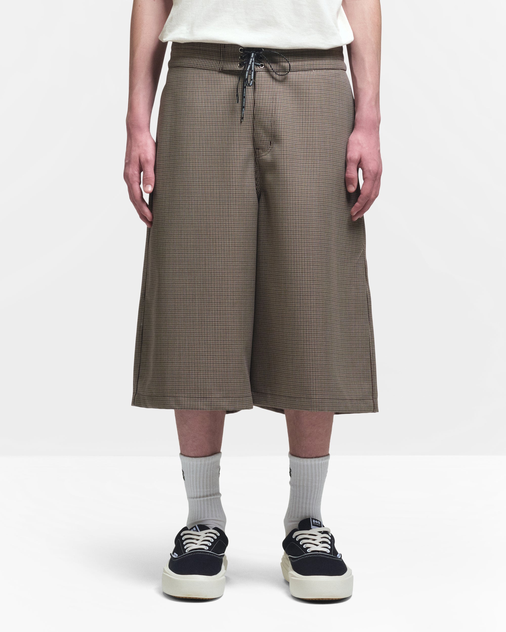 OVERSIZED SUITING BOARD SHORT