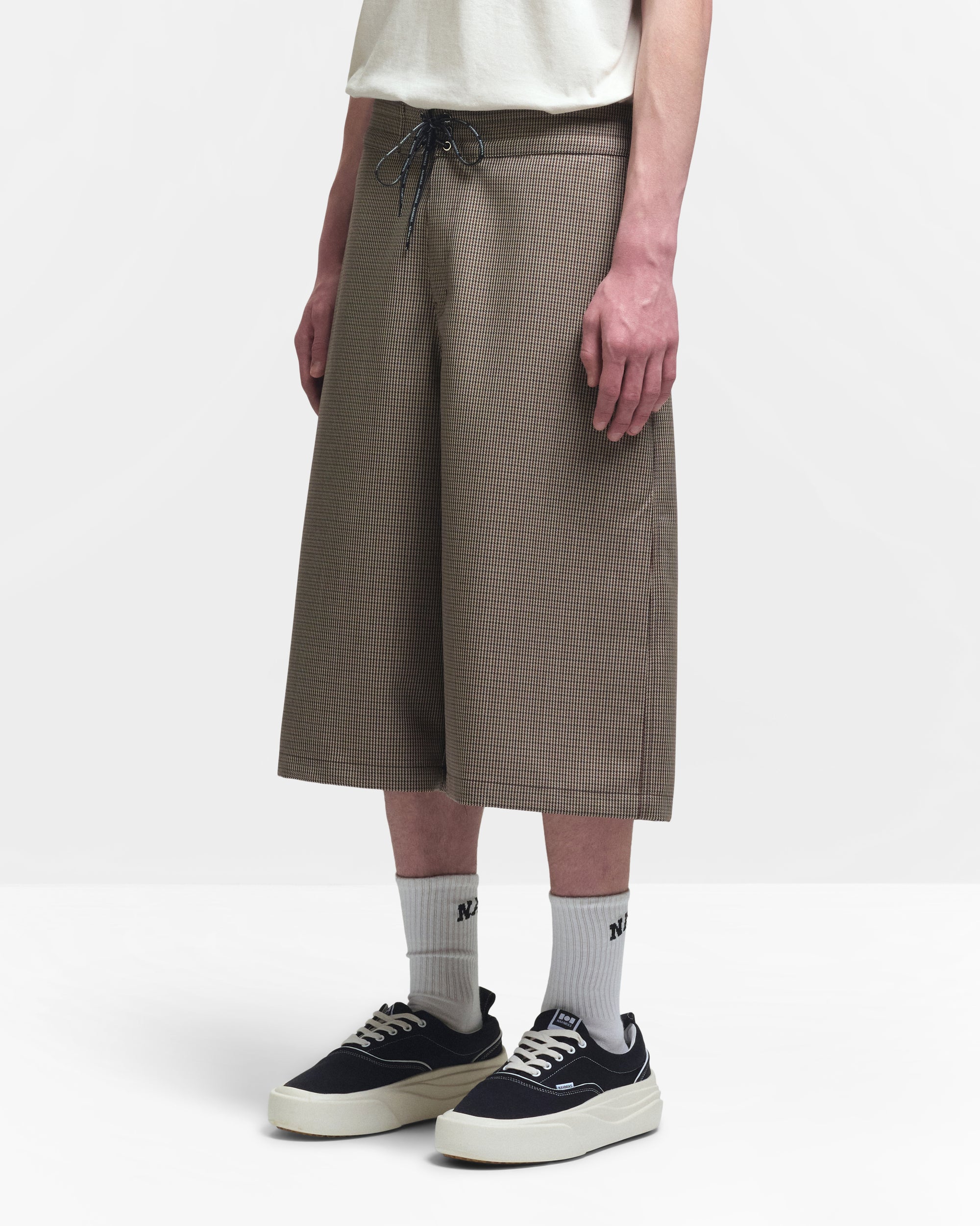 OVERSIZED SUITING BOARD SHORT