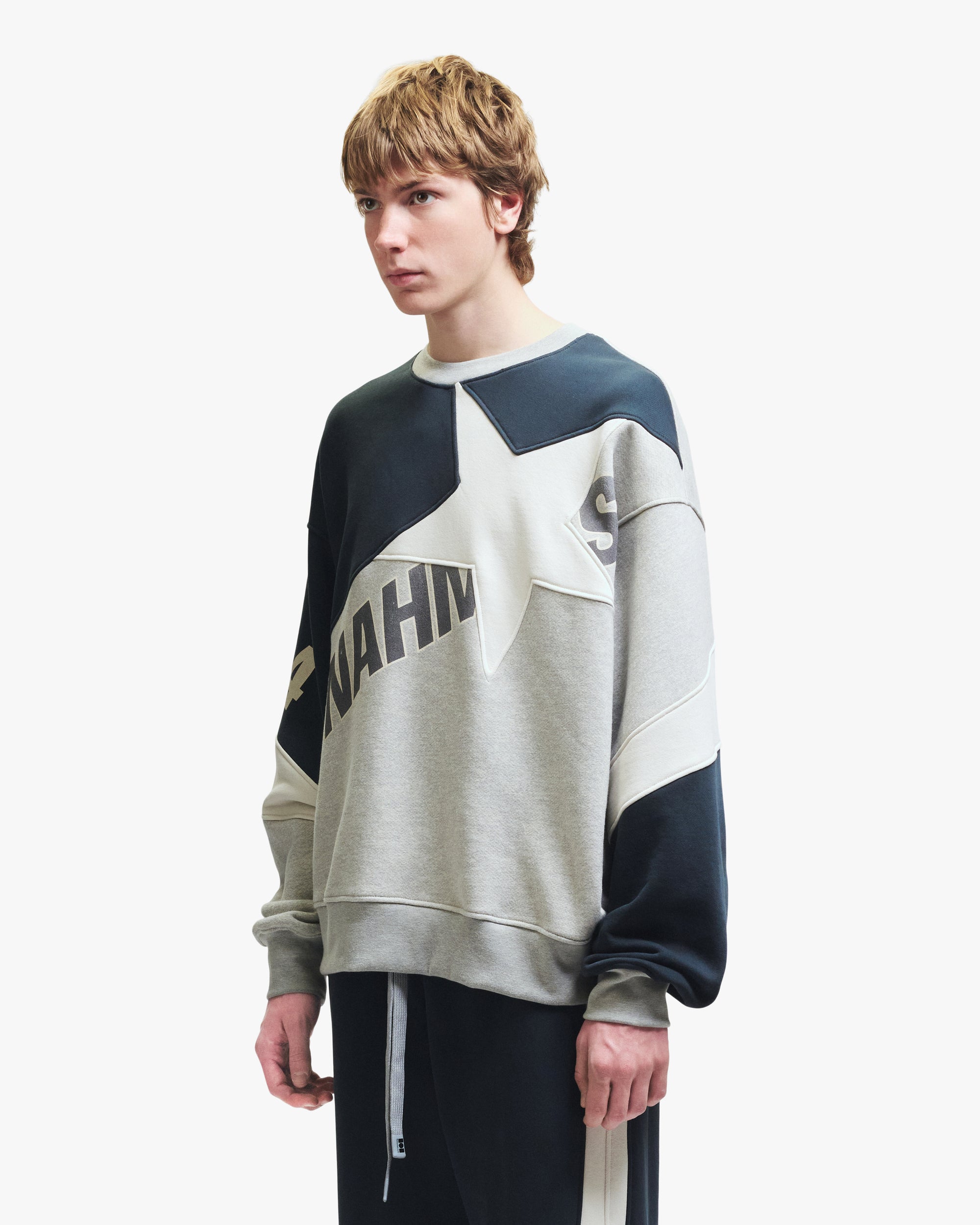 MVP CREWNECK SWEATSHIRT