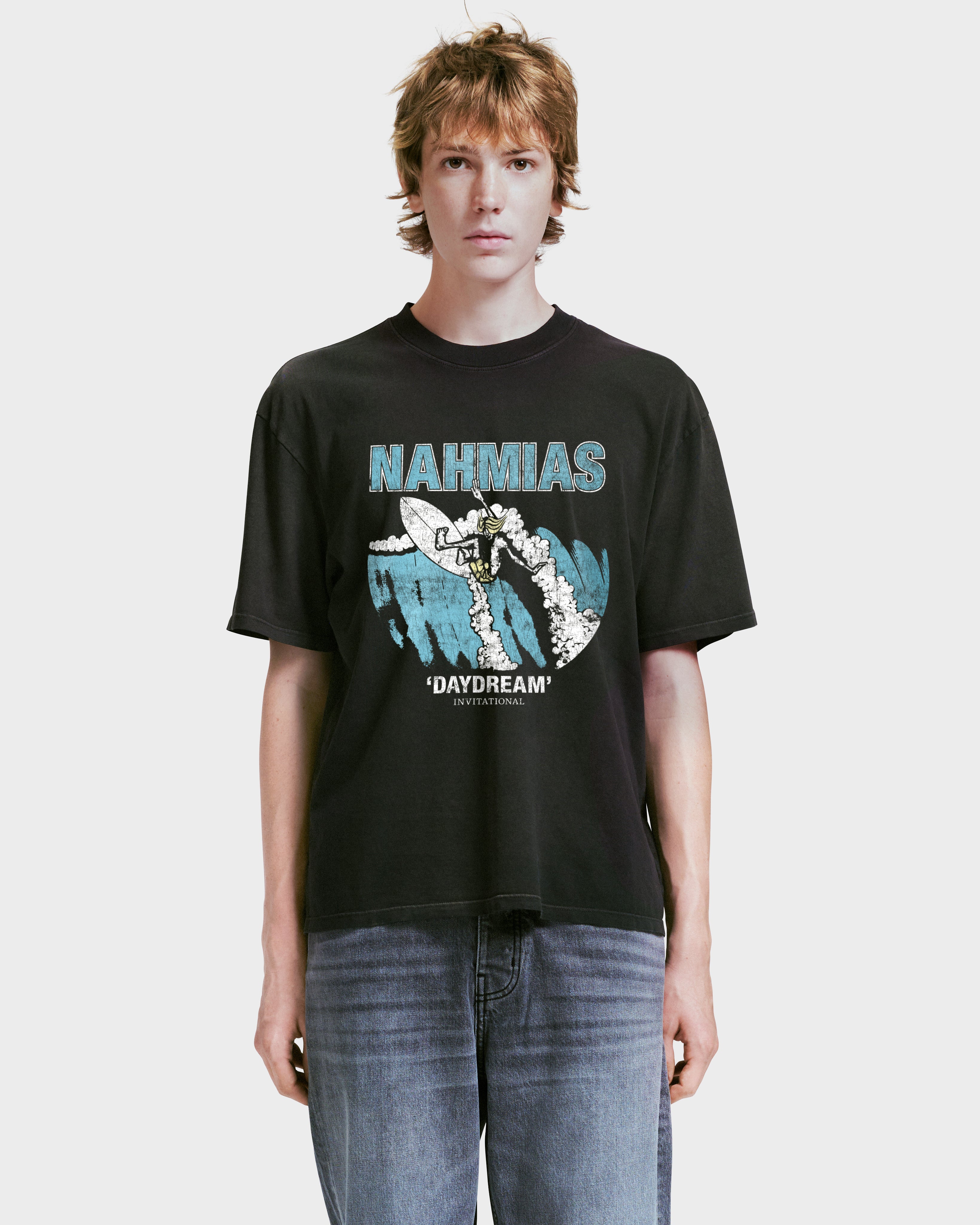 DAYDREAM INVITATIONAL BOXY T-SHIRT – NAHMIAS
